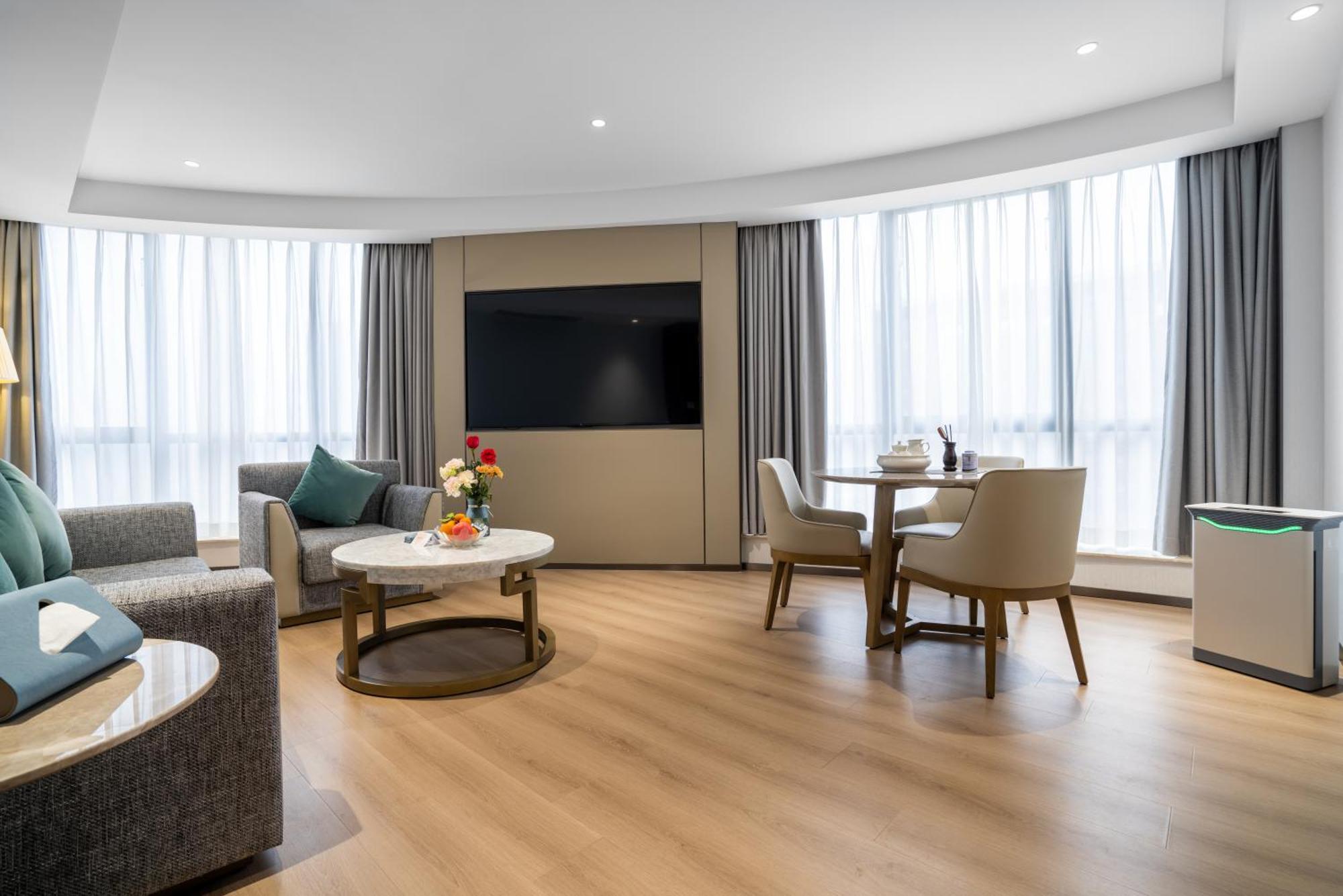 Victoria Hotel Guangzhou Zhujiang New Town Екстер'єр фото