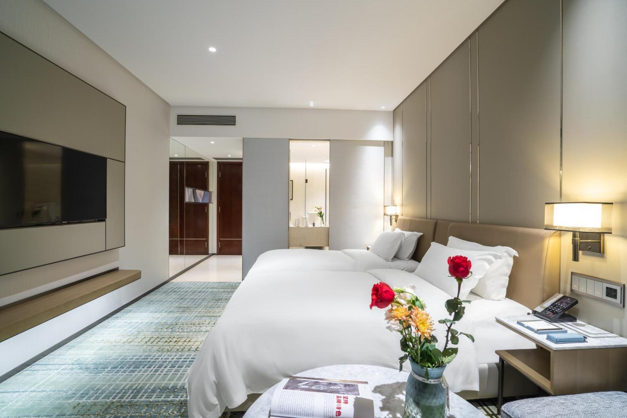 Victoria Hotel Guangzhou Zhujiang New Town Екстер'єр фото